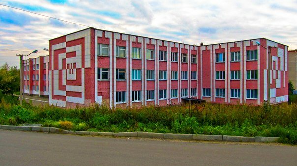 Где находится школа номер 20 Panorama: Shkola № 20, school, Miass, ulitsa Nakhimova, 24 - Yandex Maps