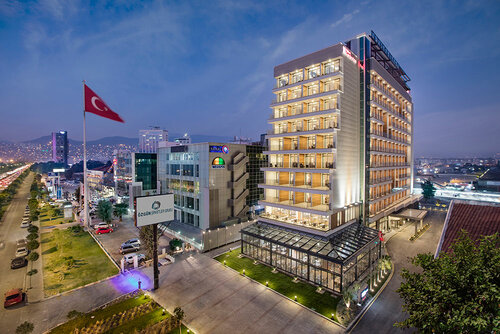 Hilton Garden Inn Izmir Bayrakli