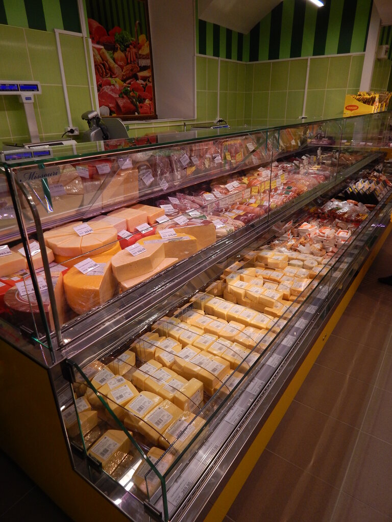 Supermarket Real, Saint Petersburg, photo