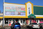 Magazin Vash Vid (Verbova Street, 24), doors