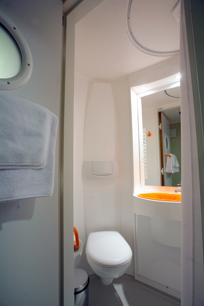 Фото easyHotel Sofia