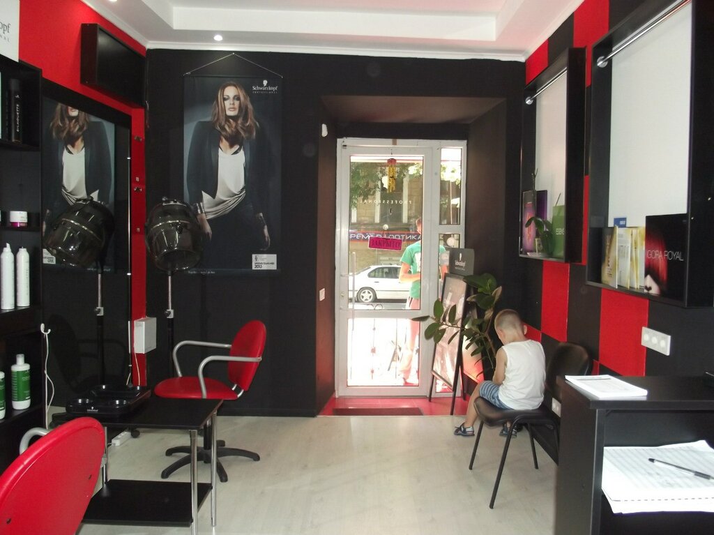 تدريب ماجستير لمعاهد التجميل Art-studiya parikmakherskogo iskusstva i stilya Za4Em ، أوديسا، صورة