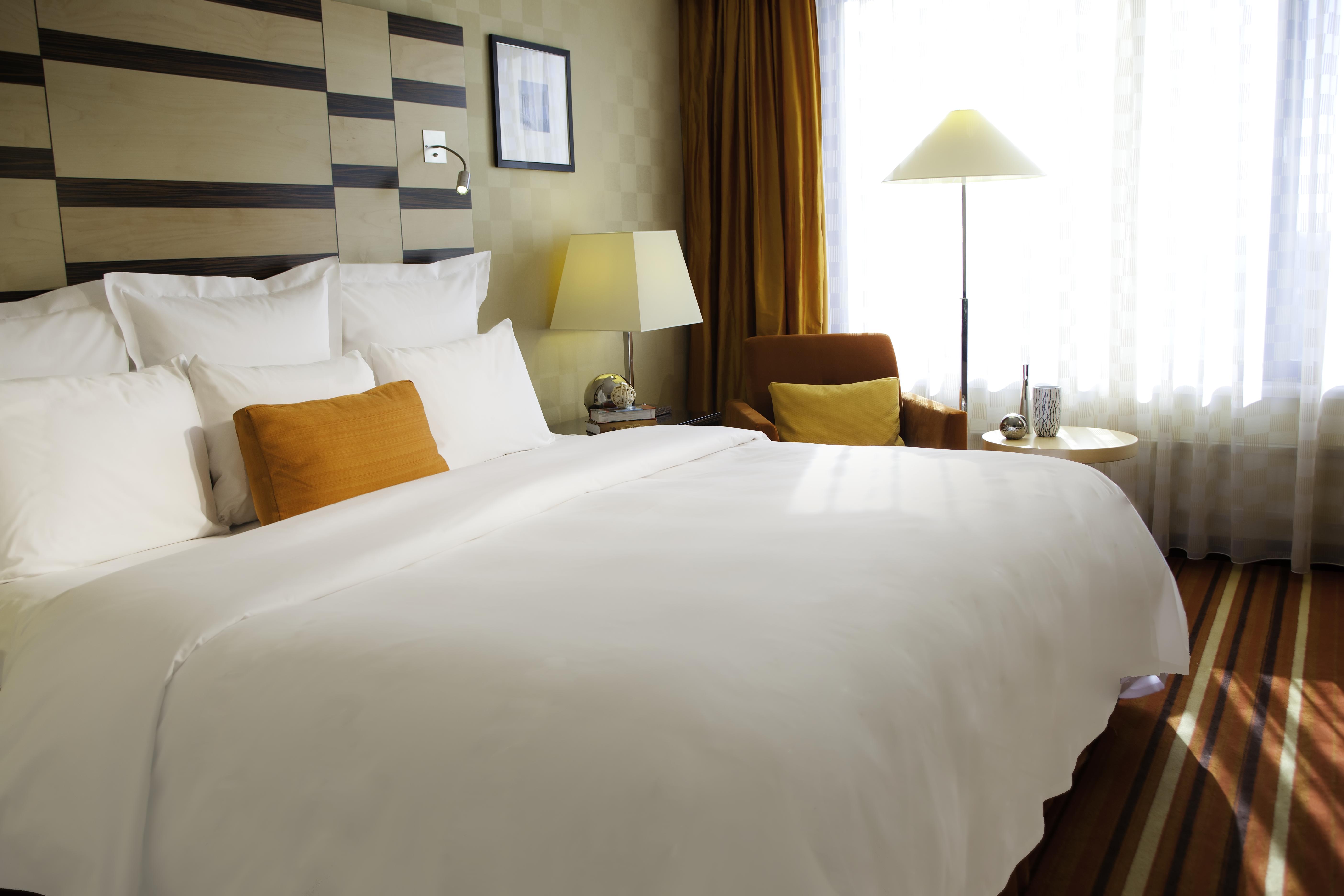 Фото Azimut Сити Отель Олимпик Москва