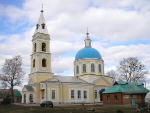 Sts. Peter's and Paul's Cathedral (Traktovaya Street, 13А), iglesia ortodoxa