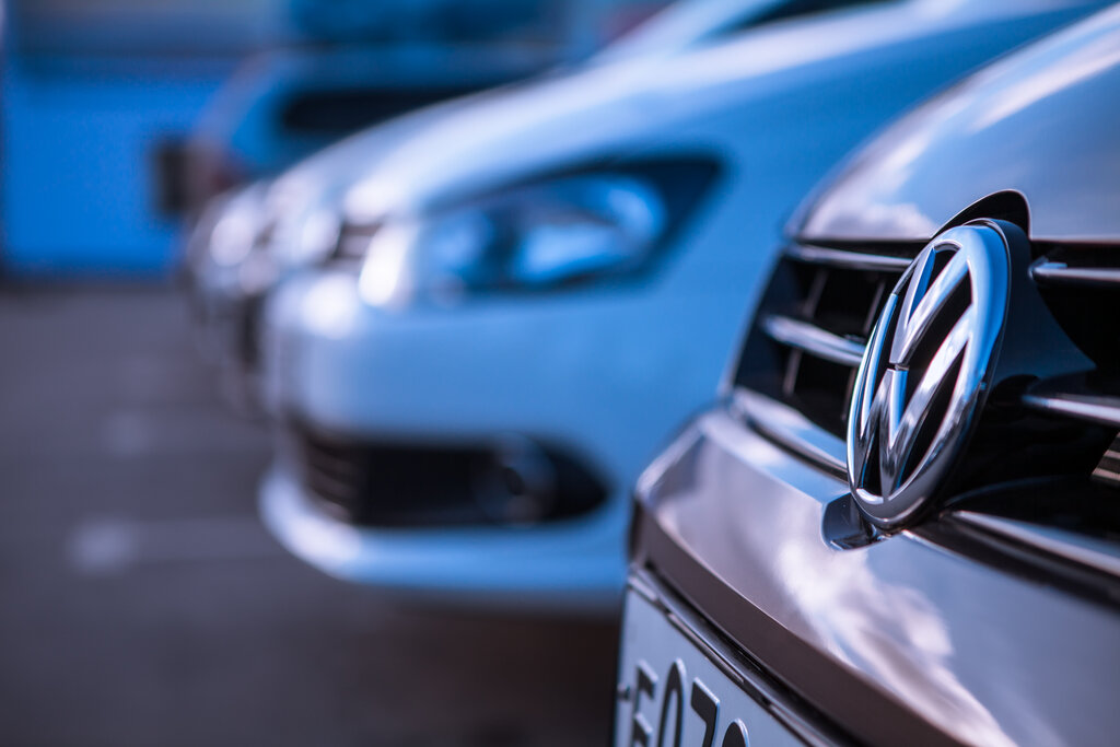 Мотом Volkswagen, автосалон, Октябрьская ул., 51, Ульяновск - Яндекс Карты