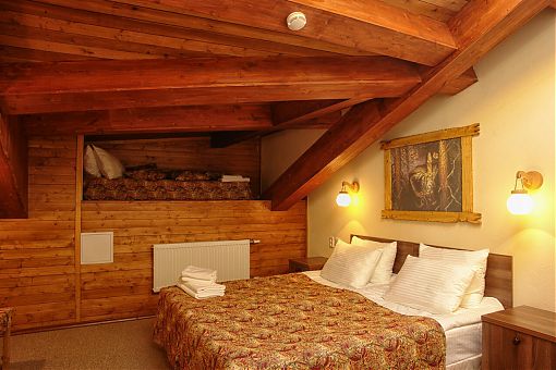 Фото Алёша Попович Двор