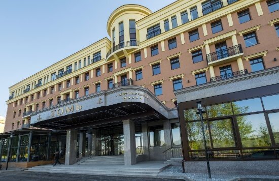 Гостиница Томь Ривер Плаза в Кемерове