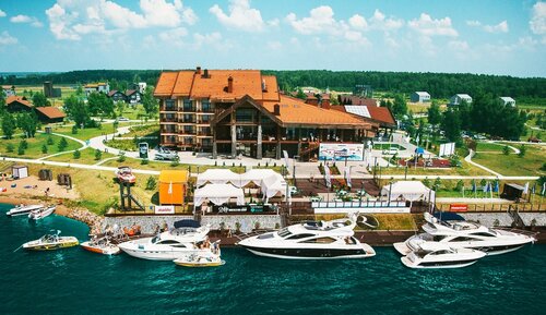 Дом отдыха Конаково Ривер Клаб в Селиховском сельском поселении