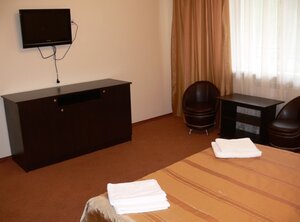 Snezhniy Bars (Kabardino-Balkarian Republic, Elbrusskiy District, selo Terskol, territoriya gornolyzhnogo kompleksa Cheget), hotel