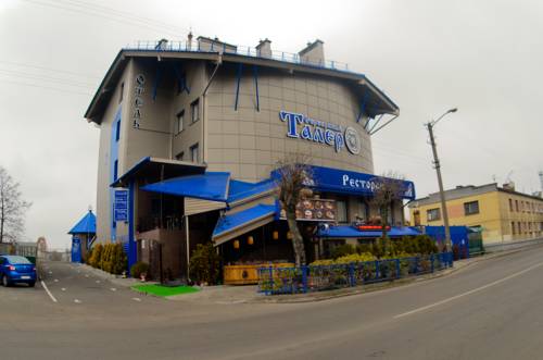 Фото отеля 1