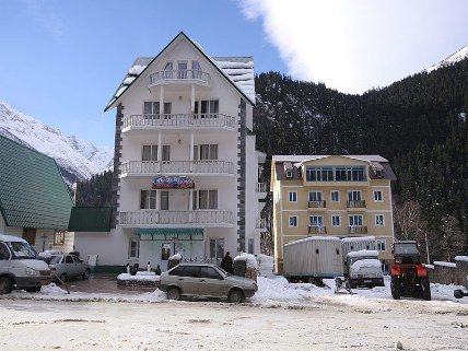 Фото отеля 2