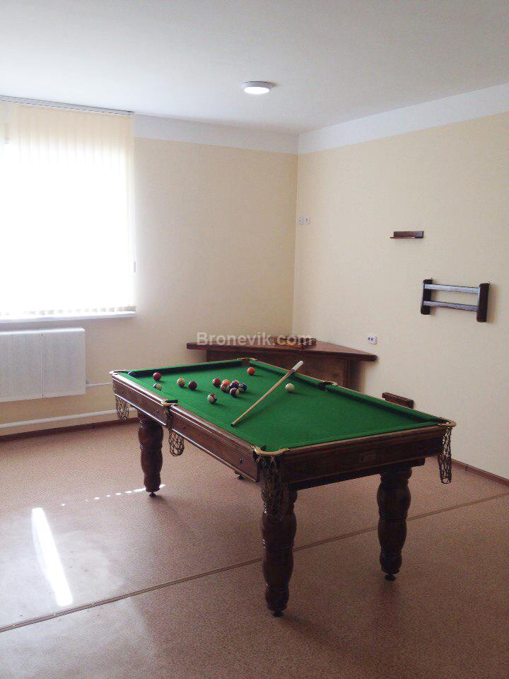 Фото Селена