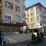 Mototal (Zühtüpaşa Mah., Bağdat Cad., No:28, Kadıköy, İstanbul), motosiklet satışı  Kadıköy'den