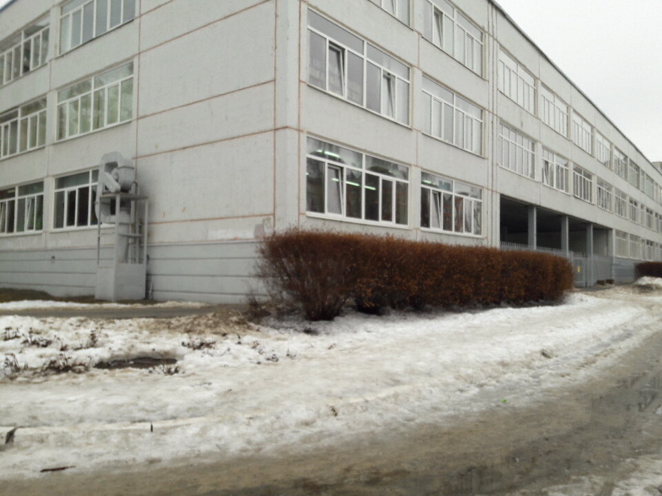 Gymnasium Kharkovskaya gimnaziya № 152 Kharkovskogo gorodskogo soveta, Kharkiv, photo