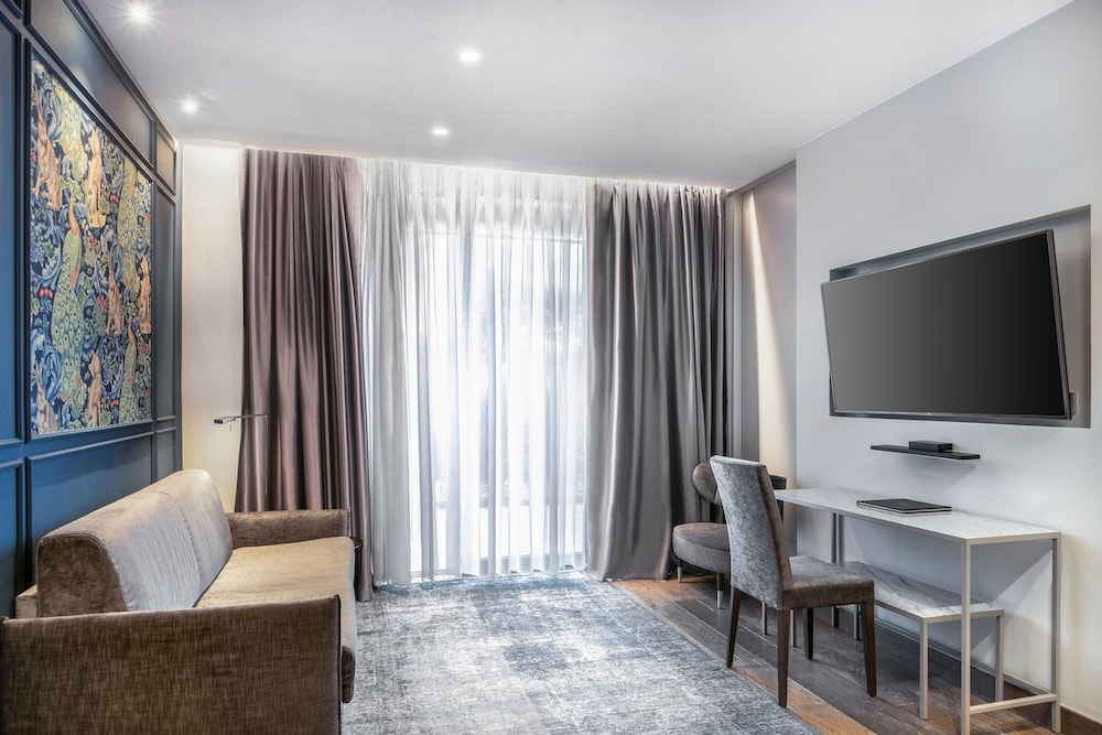 Фото Tsinandali Estate, A Radisson Collection Hotel