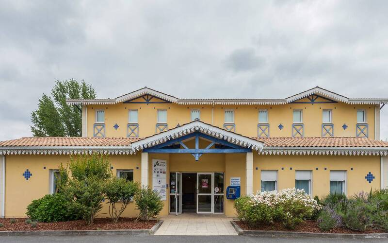 Фото greet hotel La Teste Bassin d' Arcachon