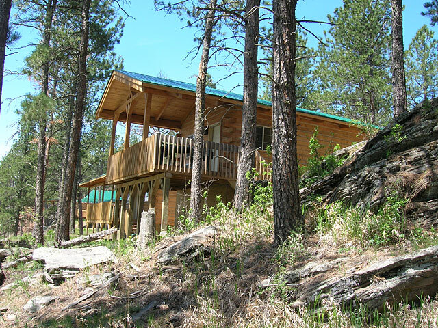 Фото Rock Crest Lodge And Cabins