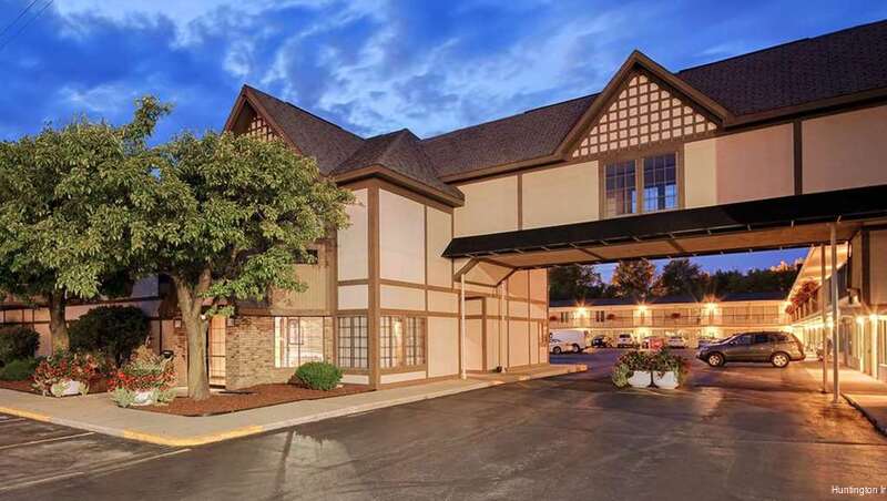 Фото Huntington Inn