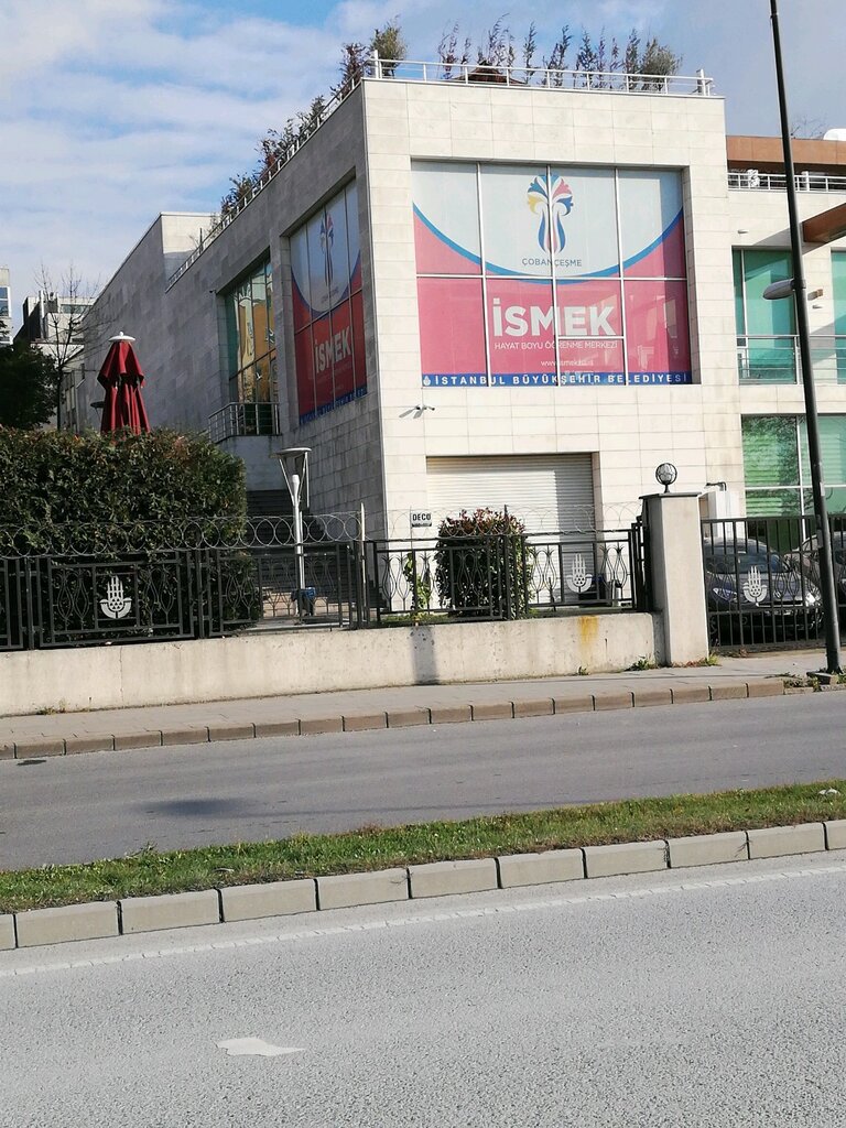 Cobancesme Ismek Kultur Merkezleri Yenibosna Merkez Mah 29 Ekim Cad No 30 Bahcelievler Istanbul Turkiye Yandex Haritalar