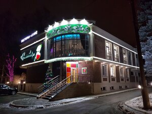 Vishnyovy sad (Yubileyniy Microdistrict, M.K. Tikhonravova Street, 17А), restaurant