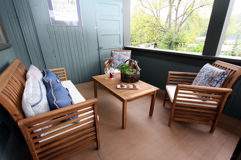 Фото Kelley & Young Wine Garden Inn