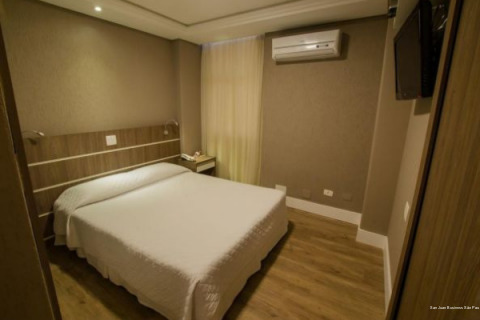 Фото SJ Business San Juan São Paulo