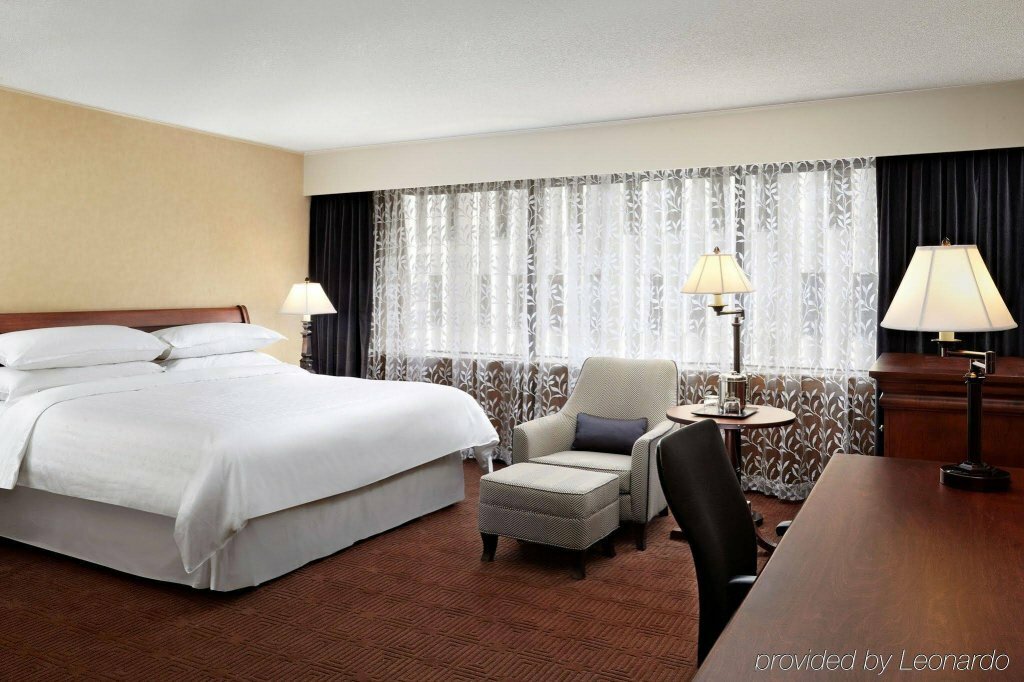 Hotel Sheraton Ottawa Hotel, Ottawa, photo