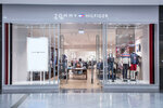 Tommy Hilfiger (Нижнесилезское воеводство, Вроцлав, улица Суха, 1), магазин одежды в Нижнесилезском воеводстве