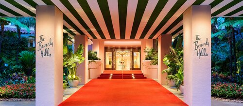 Внешний вид отеля The Beverly Hills Hotel в Беверли-Хиллз, фото 1