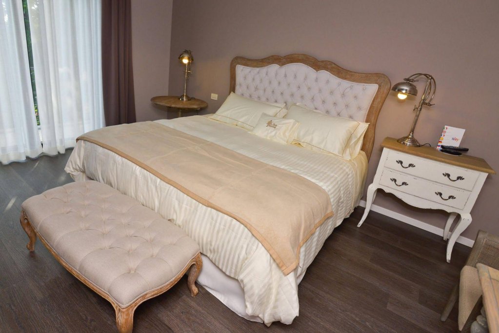 Фото Like Home - Boutique Hotel