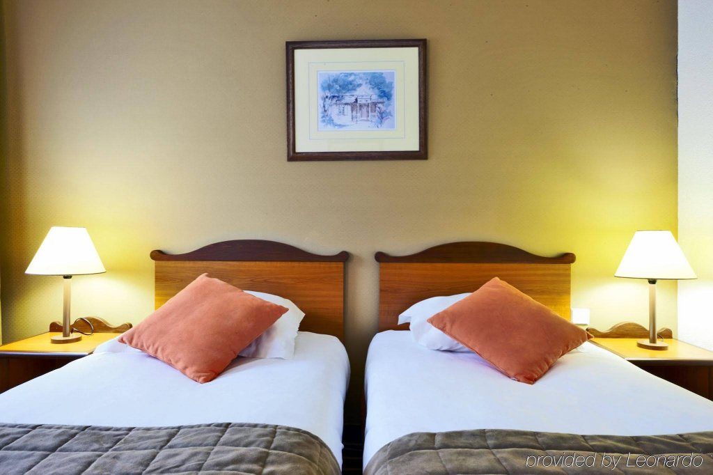 Фото Mercure Marne la vallée Bussy St Georges