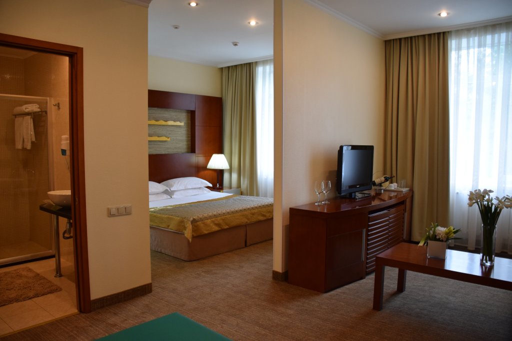 Фото Парк отель Бишкек