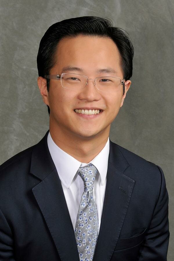 Investment company Edward Jones - Financial Advisor: Gabriel Choo, Aams™ Crpc™ Crps™, Orange, photo