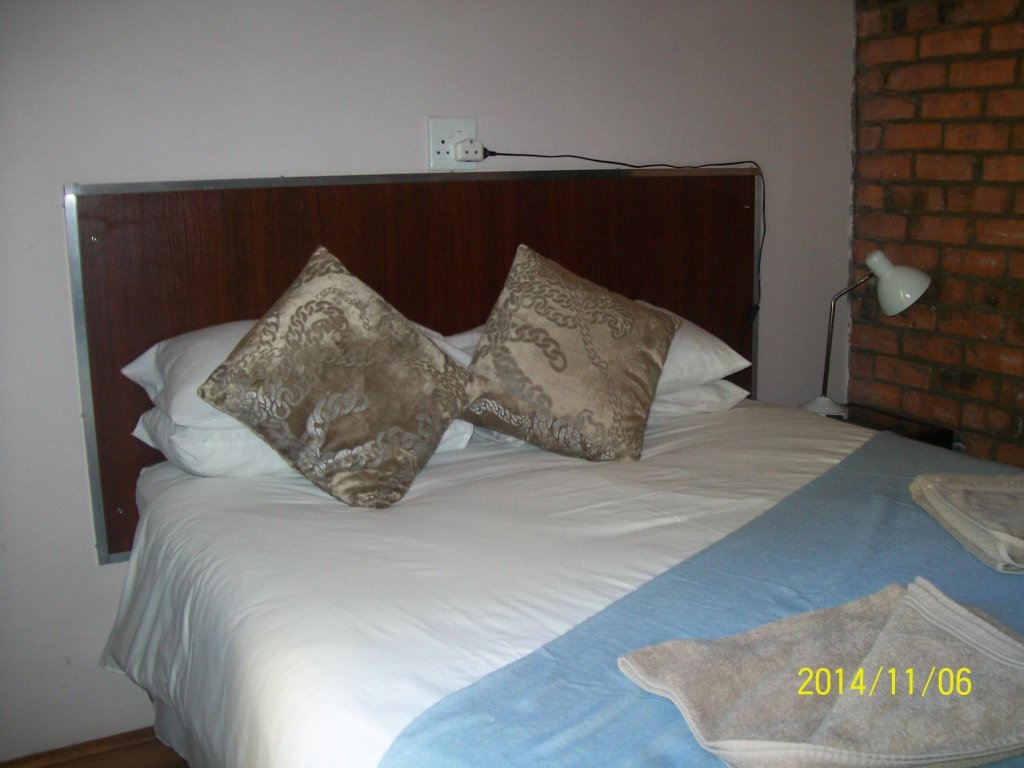 Фото 21 on Coetzee Guest House