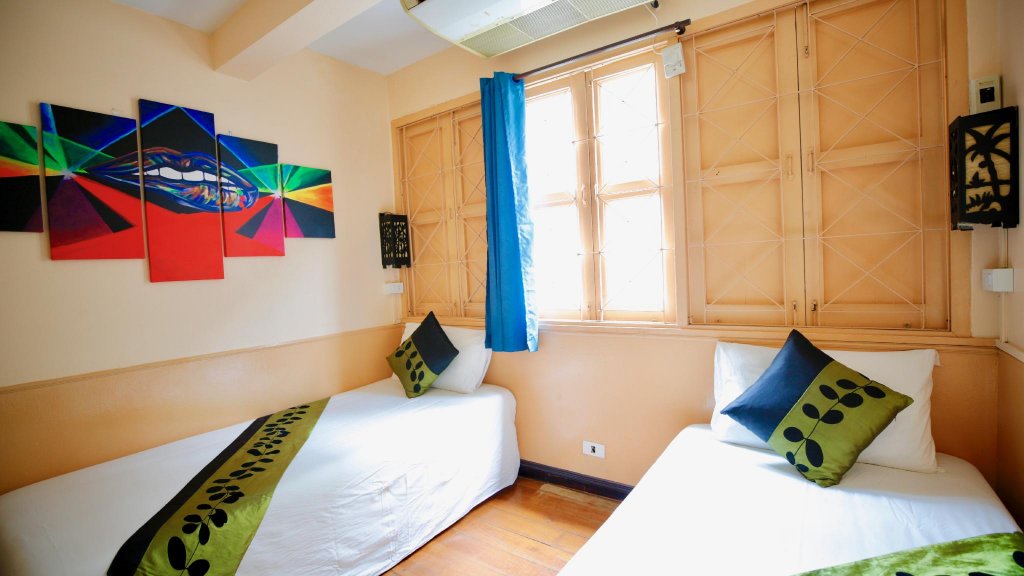 Фото Khaosan Green House Hotel