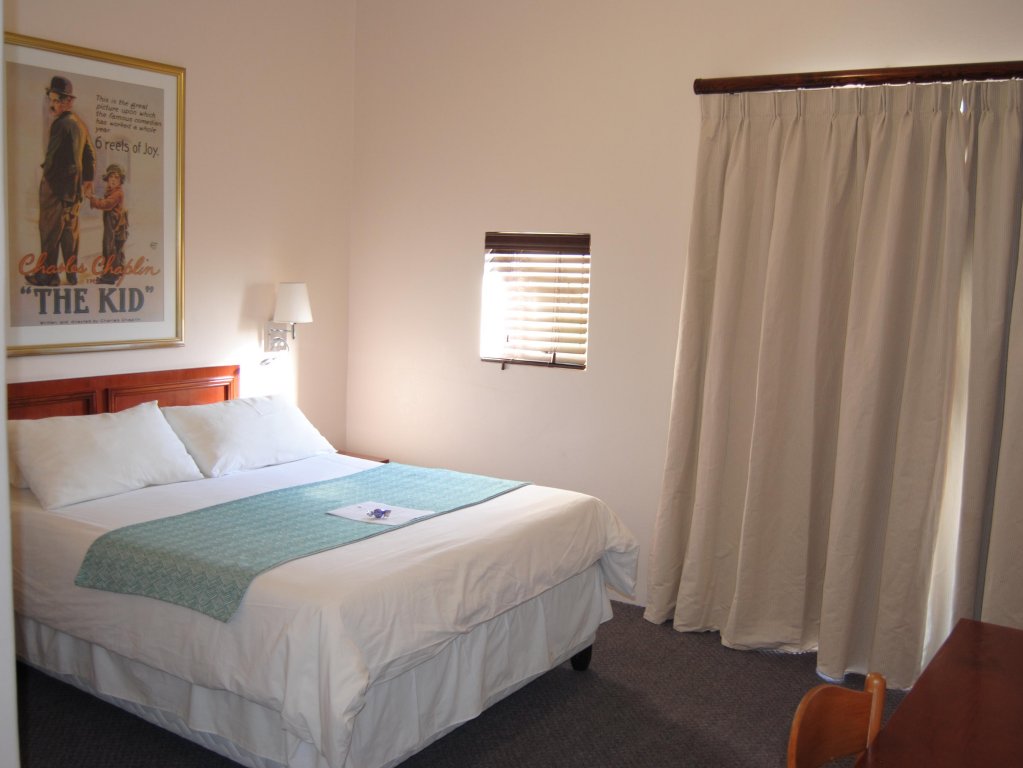 Фото Broadway Guesthouse