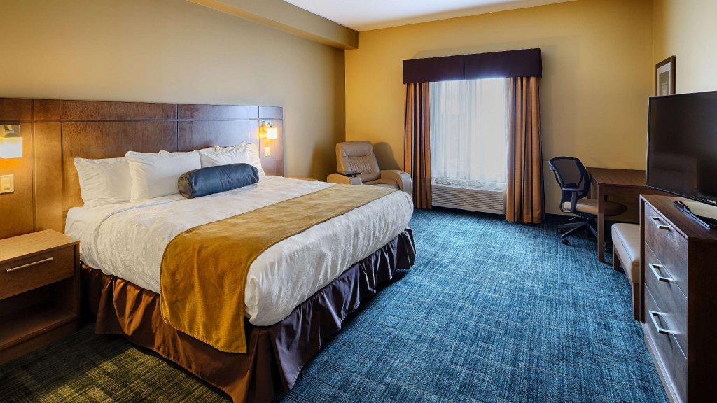 Фото Best Western Plus Winnipeg West