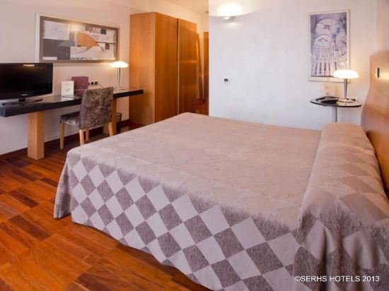 Фото Hotel Serhs Rivoli Rambla