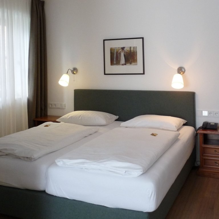 Фото Hotel Bayerischer Hof Kur & Sporthotel