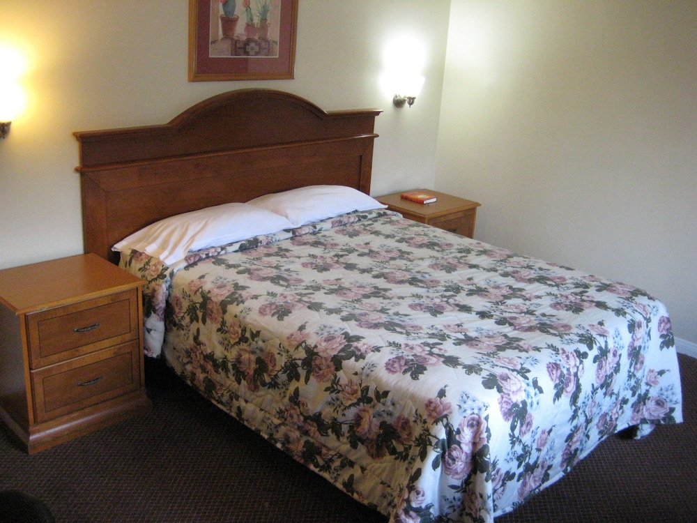 Фото Hollywood La Brea Inn