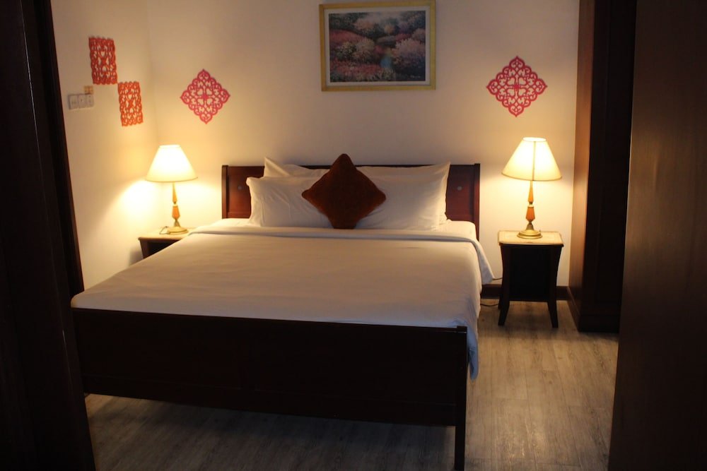 Фото Royal Service Suites at Times Square