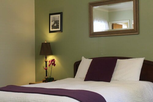 Гостиница El Rancho Motel в Бишопе