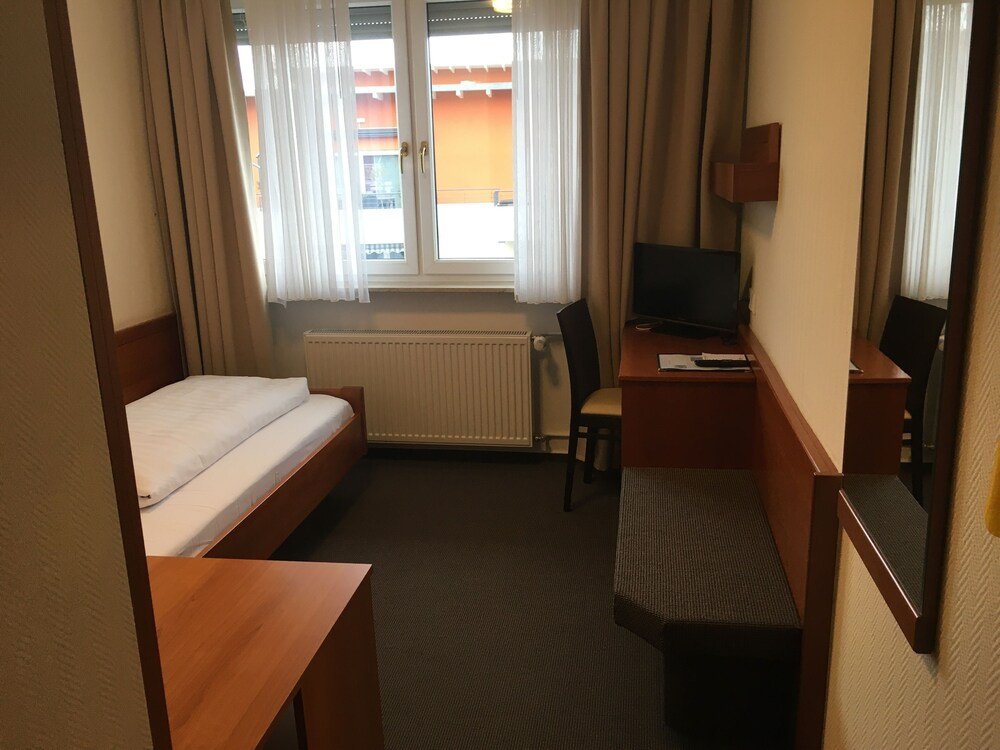 Фото Hotel Zum Ritter