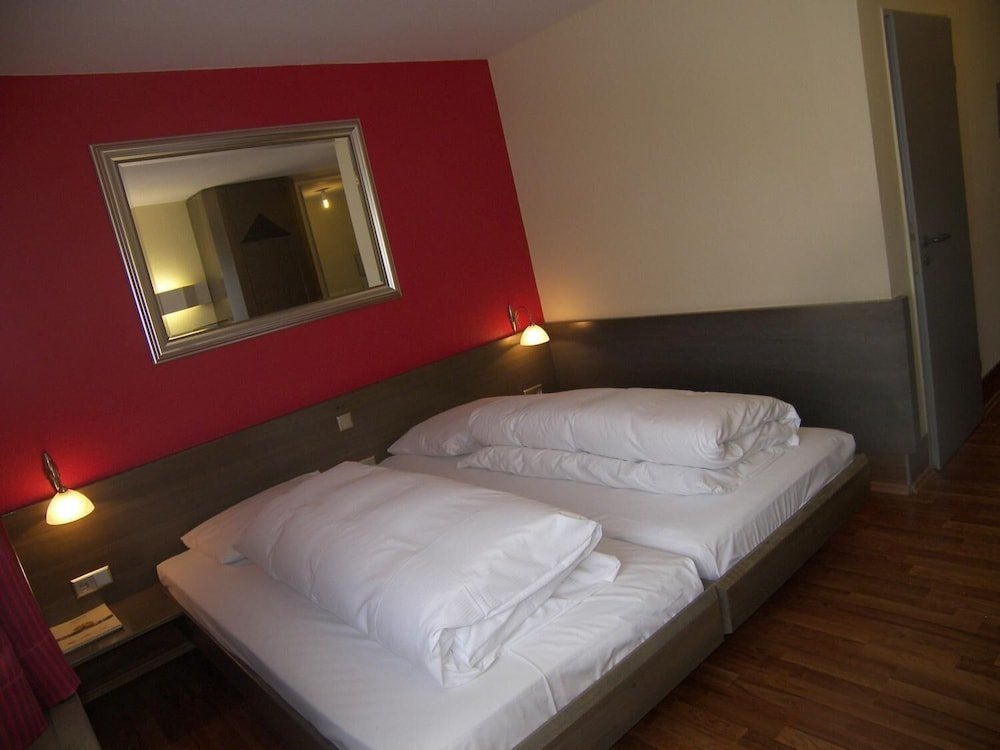 Фото Stadthotel Heilbronn