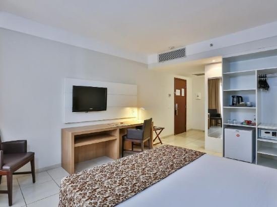 Фото Quality Hotel & Suites Sao Salvador