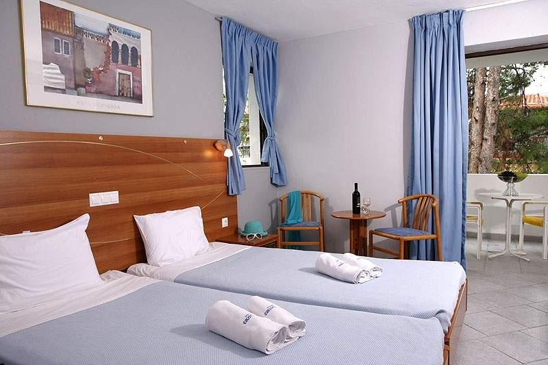 Фото Dionysos Hotel & Suites