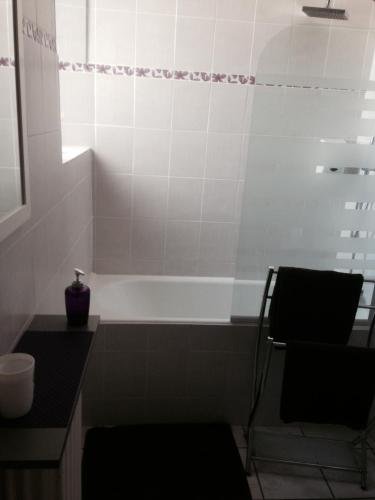 Фото Hôtel Les grands voyageurs