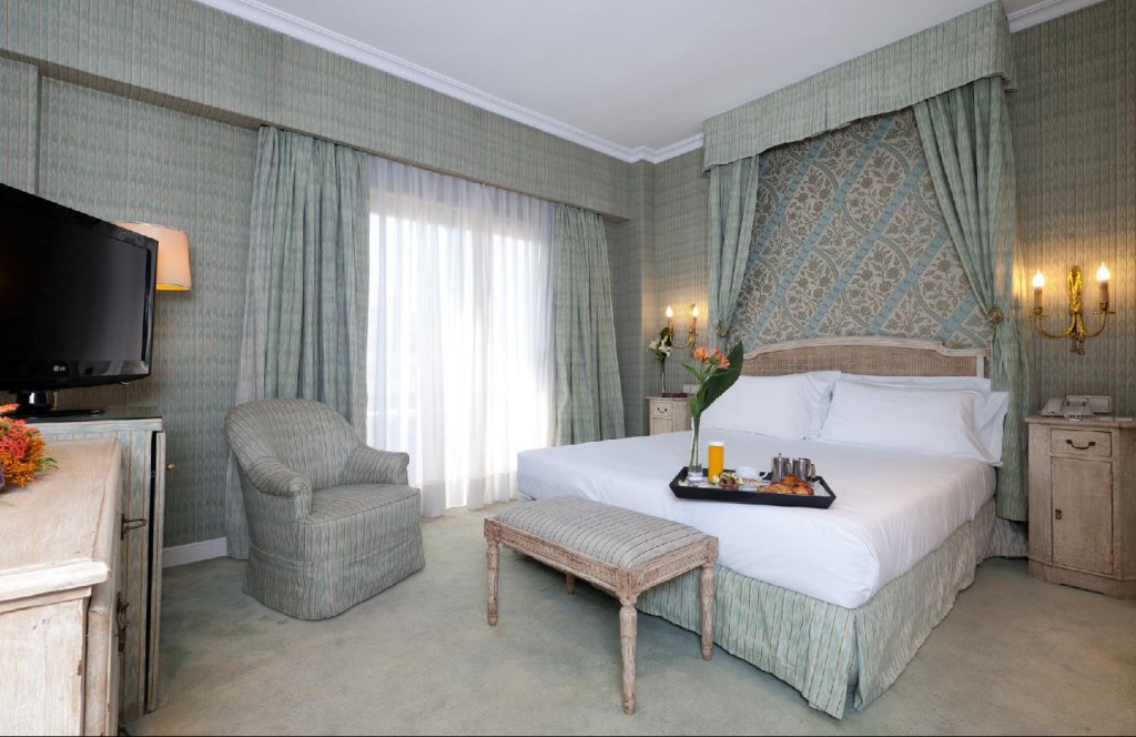 Фото Hotel Praga