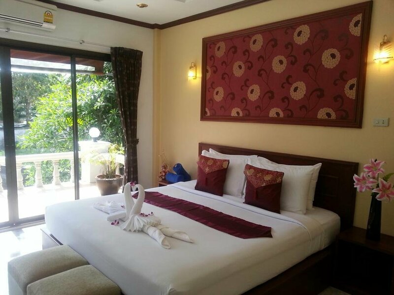 Гостиница Bangtao Varee Beach Resort