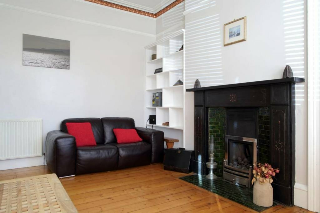 Hotel Central and Spacious 2 Bedroom Flat With Garden, Edinburgh, photo